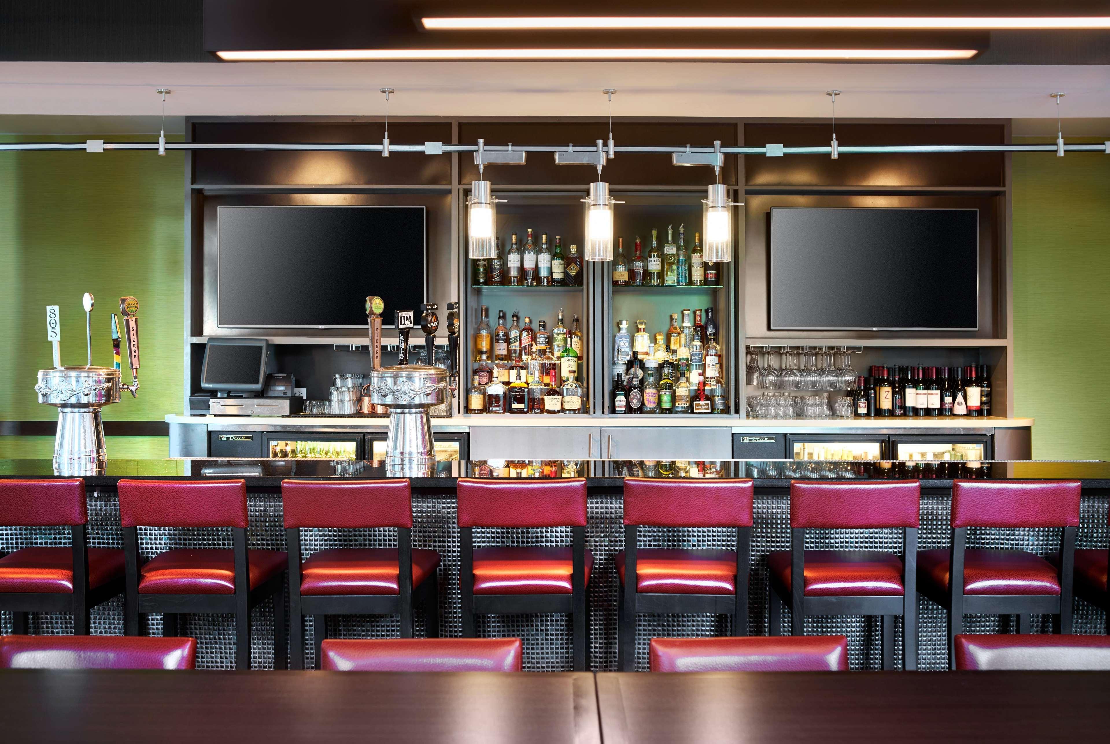 Hotel Doubletree By Hilton San Francisco Airport North Bayfront Brisbane Esterno foto