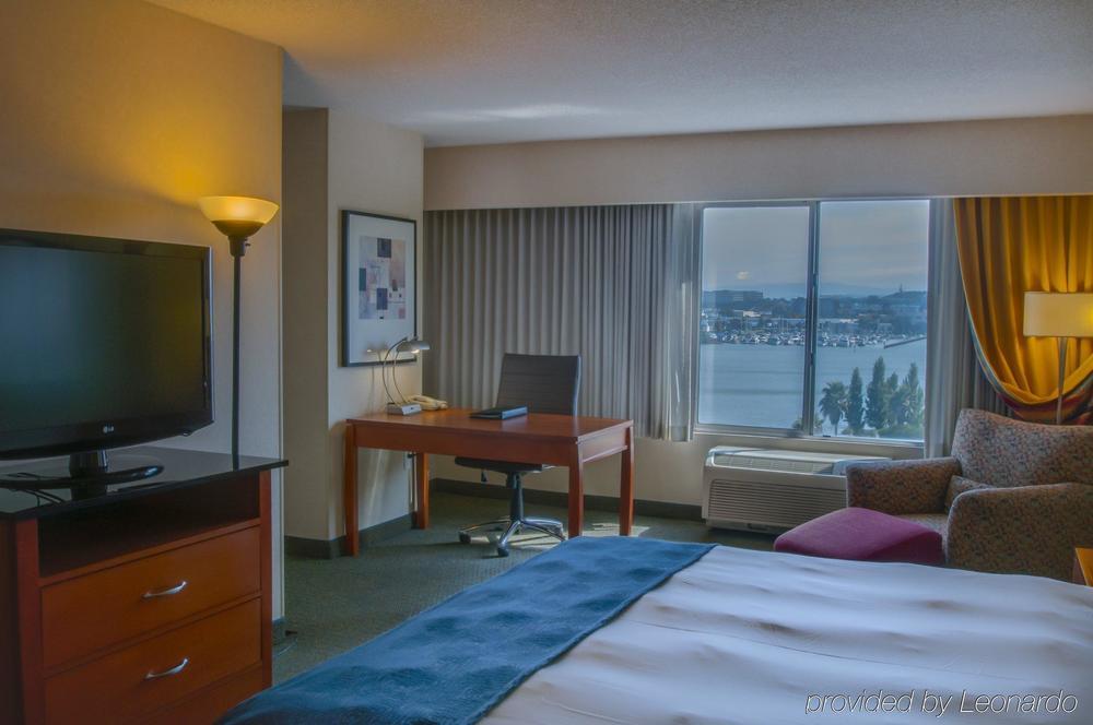 Hotel Doubletree By Hilton San Francisco Airport North Bayfront Brisbane Esterno foto